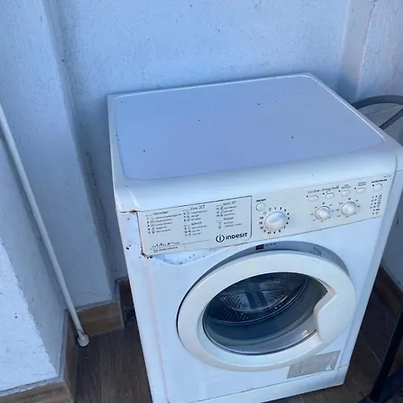 Prenestina 35 Mq Con Balcone